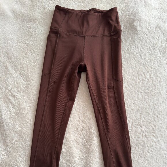 Victoria's Secret VSX Essential High-Rise Pocket Leggings 25" (XS/Short) - Picture 2 of 10